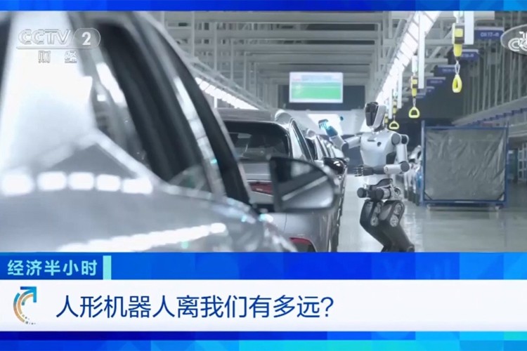 中央電視臺《經濟半小時》欄目對太陽成機器人的專題報道